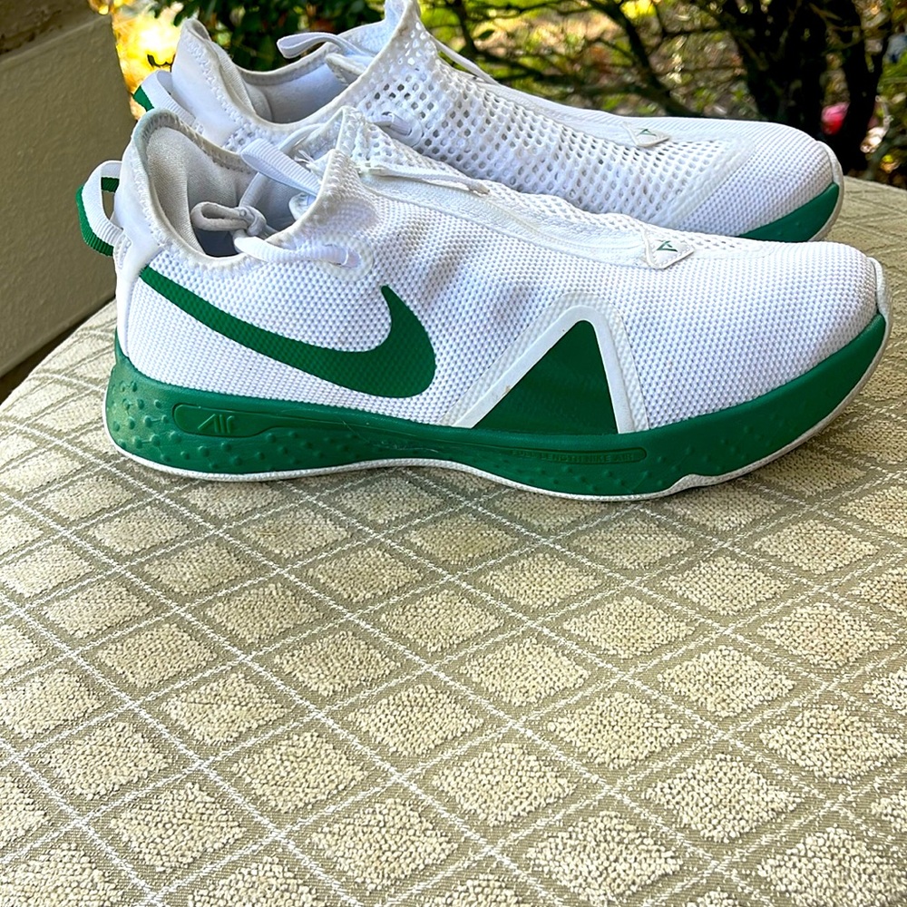 Nike Paul George 4 TB Promo Clover White/Green Athletic Sneakers Men's Size 9.5